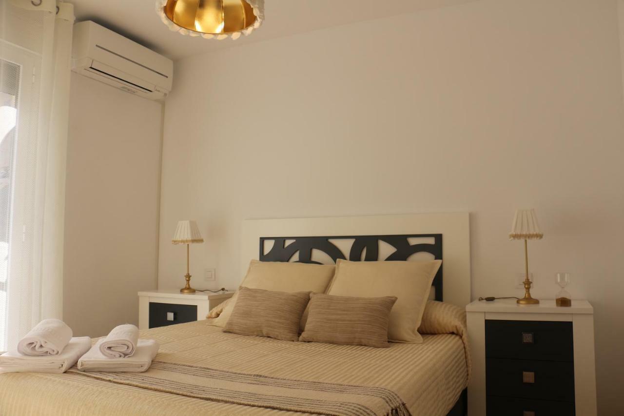 Apartamentos Roca Tarpeya トレド エクステリア 写真