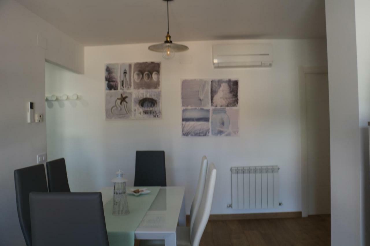 Apartamentos Roca Tarpeya トレド エクステリア 写真