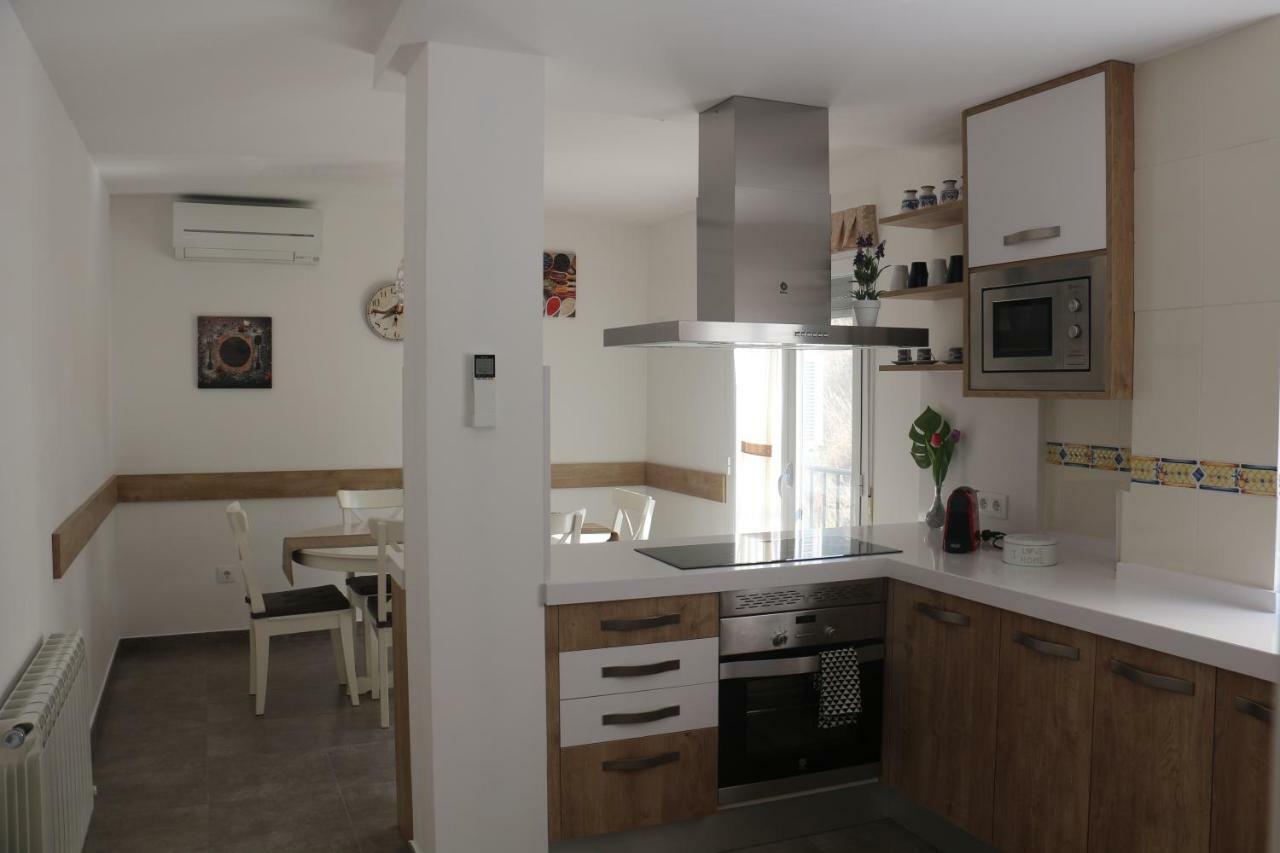 Apartamentos Roca Tarpeya トレド エクステリア 写真